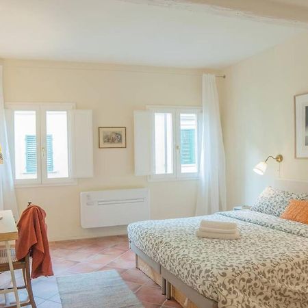 Cozy Macci Flat 4 People Near Santa Croce Square Apartamento Florença Exterior foto